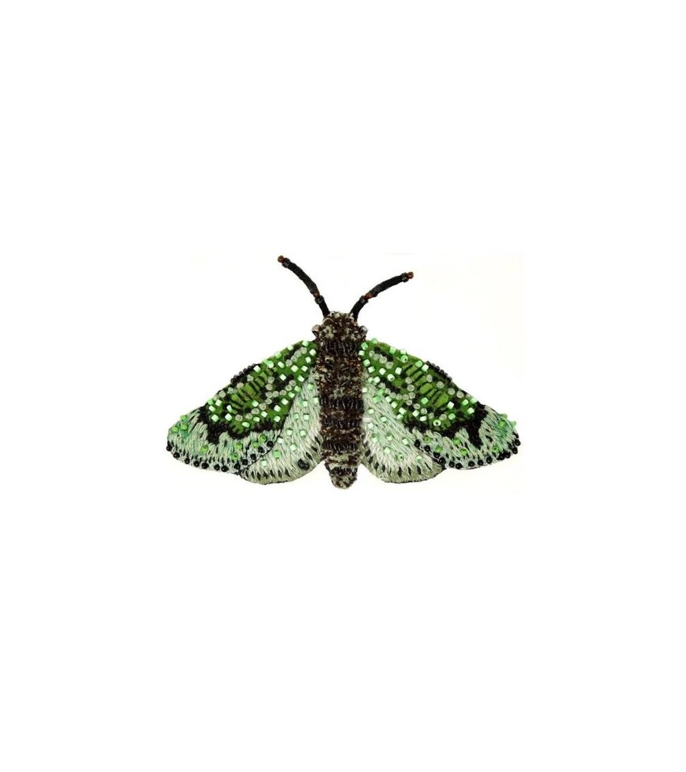 Ručně vyšívaná brož – PESTROSKVRNKA DUBOVÁ