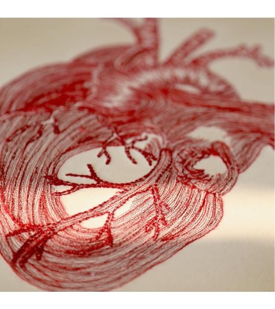 Ručně vyšívaný obraz - SRDCE