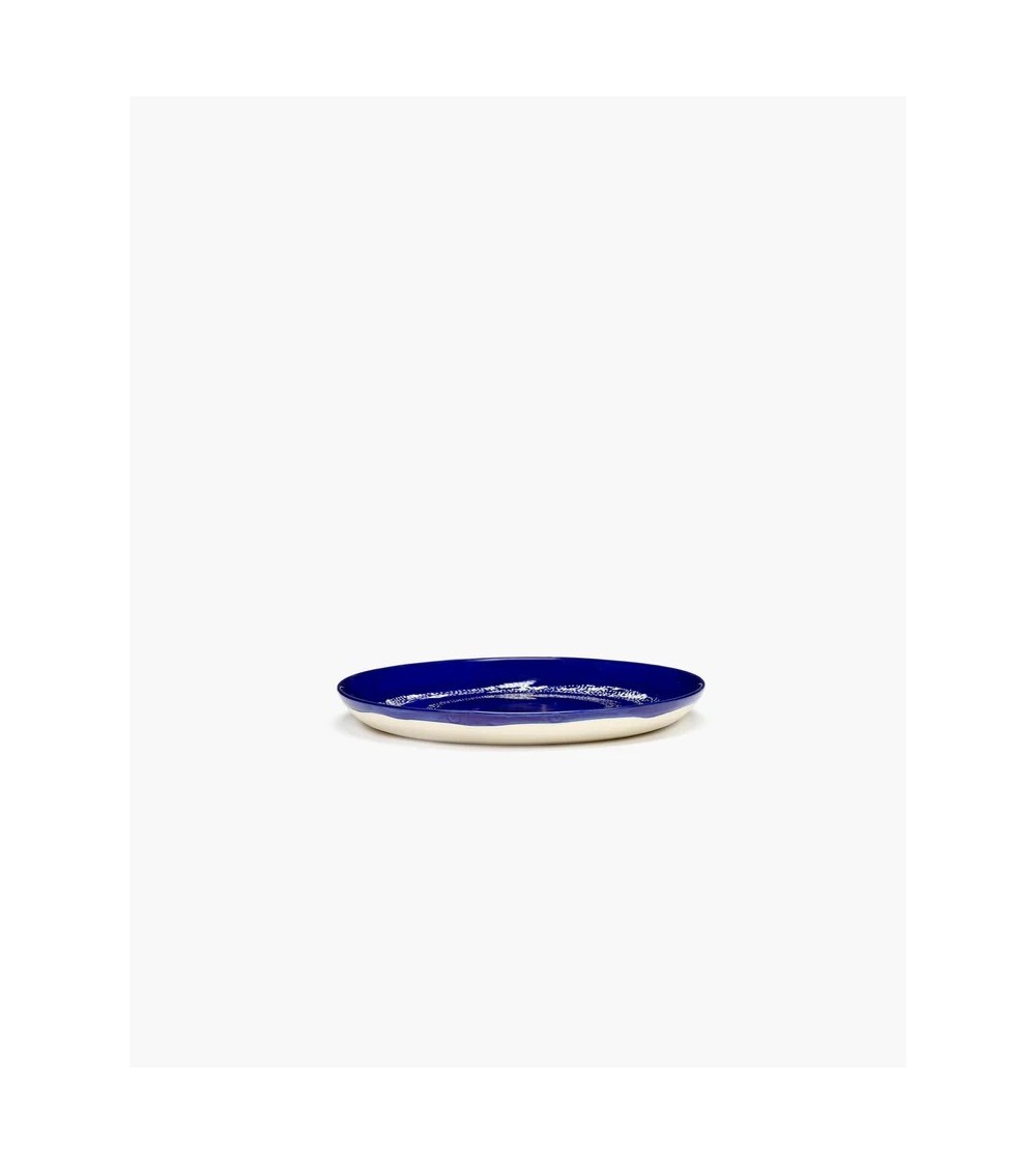Dezertní talíř tmevě modrý - bélé tečky Feast - Ottolenghi