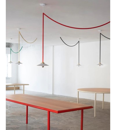 Závěsná lampa n°5 červená - valerie_obejcts